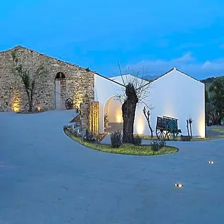 Rurale Casa Fois מלון 4*